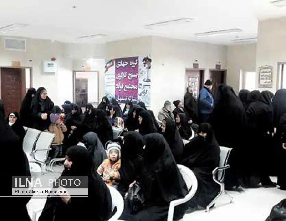 ارائه خدمات پزشکی و بهداشتی بسیج سازندگی پایگاه سلامت فولاد مبارکه به مناطق محروم 