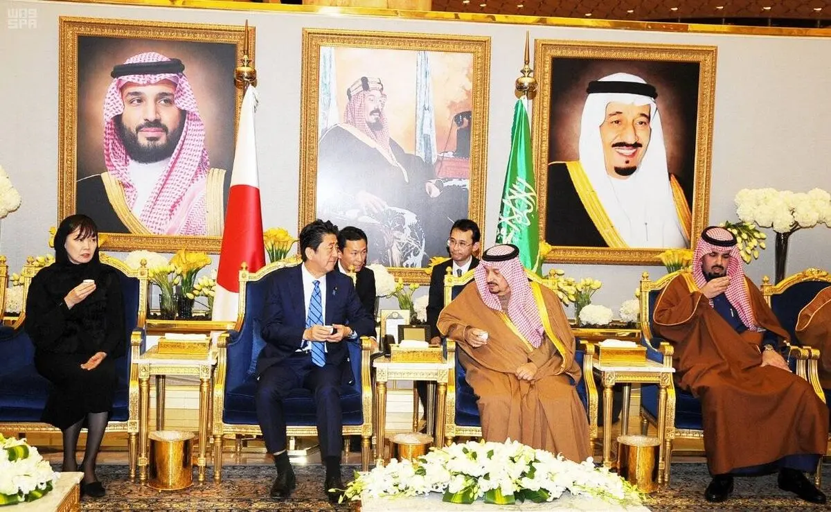 شینزو آبه وارد ریاض شد