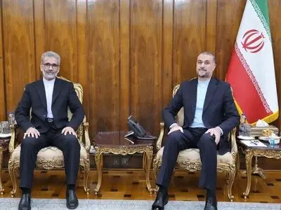 سفیر جدید ایران در آفریقای جنوبی با امیرعبداللهیان دیدار کرد
