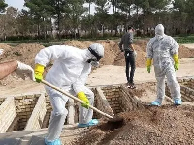 کوید ۱۹ جان ۱۰ نفر کرمانشاهی دیگر را گرفت / آمار جان‌باختگان به هزارو ۳۲۸ نفر رسید 