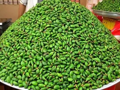 قیمت امروز گوجه سبز و چغاله بادام چند ؟