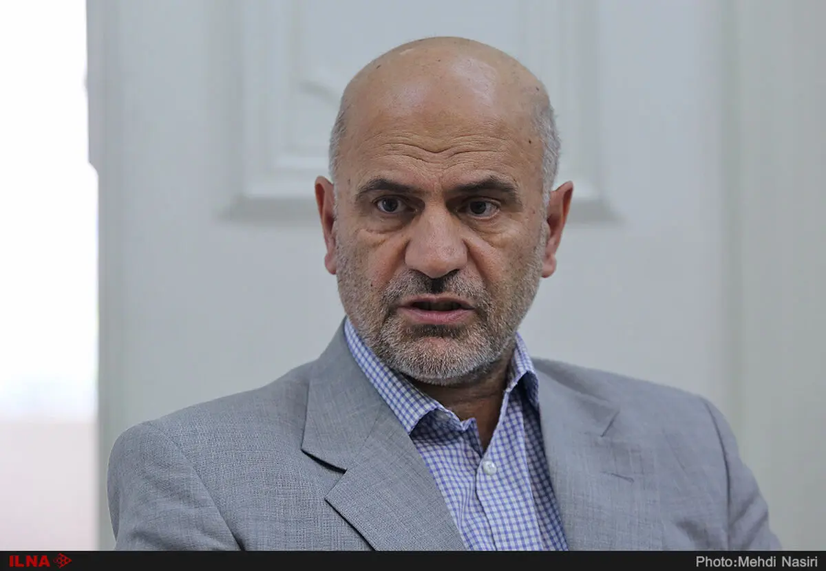 توزیع رانت به نام خصوصی‌سازی/بعد از خاتمی یک هیولای جدید به نام شبه‌دولتی‌ها شکل گرفت/در دولت احمدی‌نژاد دارایی‌های بین نسلی را فروختند تا خرج امور جاری کنند
