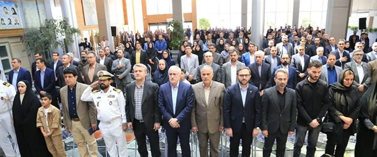 برپایی آیین تجلیل از بازماندگان ناو «دنا» در بانک کشاورزی