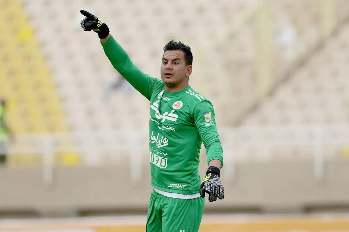 پرسپولیسی‌ها گوی سبقت را از رقبا ربوده اند/ شام آخر "لک" در ماشین‌سازی