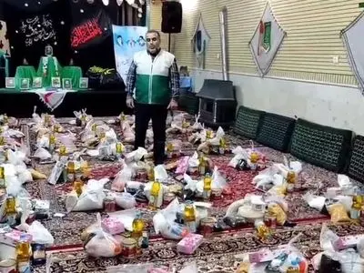 توزیع ۵۰ بسته معیشتی بین نیازمندان شهر نیاسر کاشان