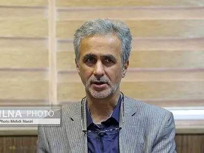 هزینه قانون‌گریزی متخلفان اندک است/ ۴ هزار و ۶۰۰ میلیارد تومان طلب مراکز دارویی تامین اجتماعی از بیمارستان‌ها تهاتر می‌شود/ پزشکانی که بیمه‌شده‌ی تامین اجتماعی را در مراکز ویزیت نمی‌کنند؛ سواد قانونی ندارند