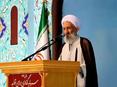 بصیرت ملت ایران، سد راه توطئه‌های دشمنان است/ ضرورت مدیریت منابع آبی و تقویت اقتصاد کشور