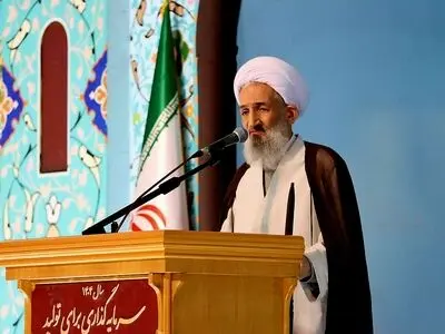 بصیرت ملت ایران، سد راه توطئه‌های دشمنان است/ ضرورت مدیریت منابع آبی و تقویت اقتصاد کشور