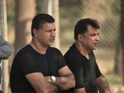 محمد دایی: مقصر داور نیست، مشکل کل فوتبال ماست/ مافیا در فوتبال ایران دسته دسته‌ است