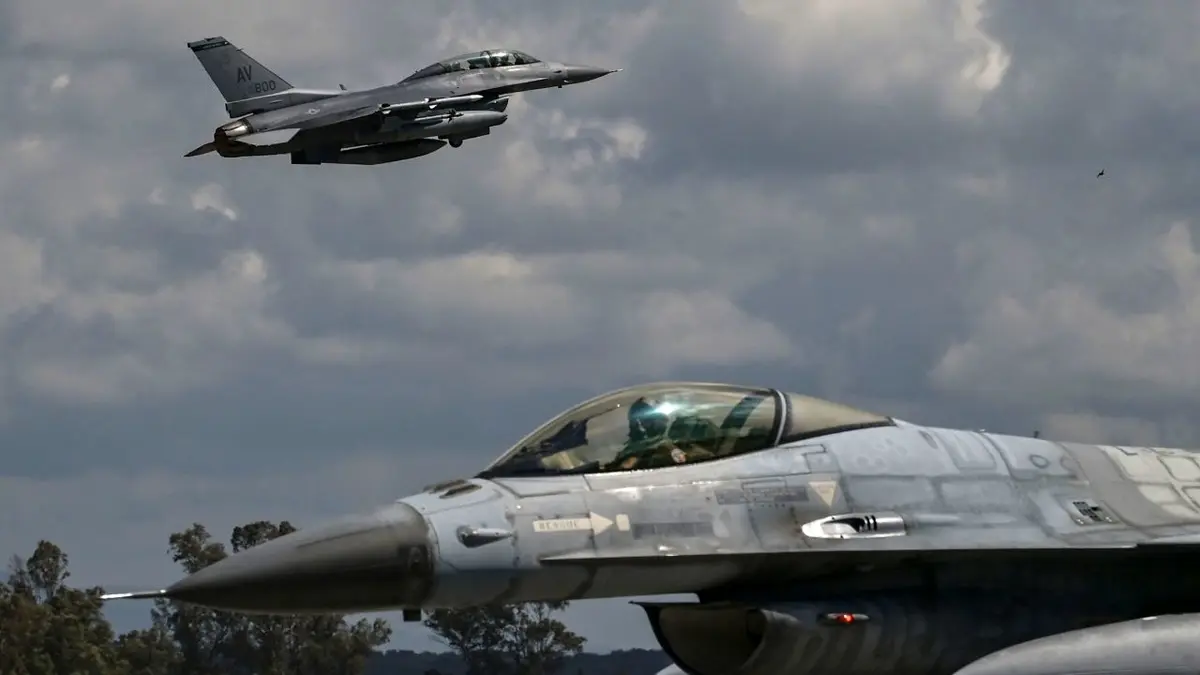 آمریکا در ماه اکتبر میزبان خلبانان اوکراینی برای آموزش کار با جنگنده‌های اف-۱۶ است