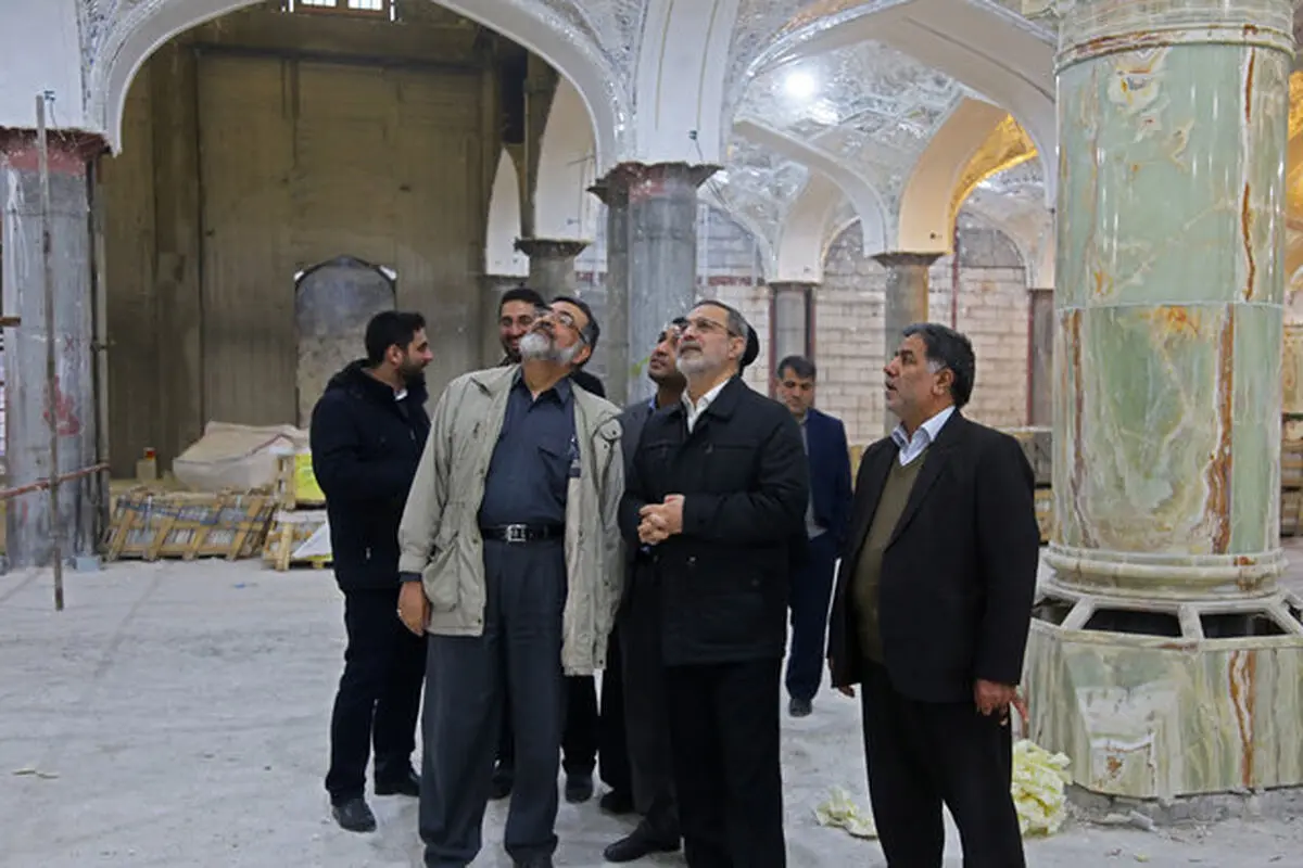 بازدید وزیر آموزش و پرورش از پروژه توسعه صحن حرم امام علی (ع) در نجف
