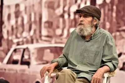 قرار گرفتن در کنار جنایتکاران اقدامی مبتذل و تأسف‌آور است/ قوت قلب جان بر کفانی باشیم که از وطن پاسداری می‌کنند