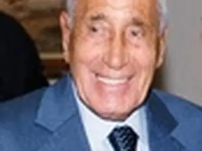 رییس دفتر حفاظت منافع ایران با محمد حسنین هیکل دیدار کرد