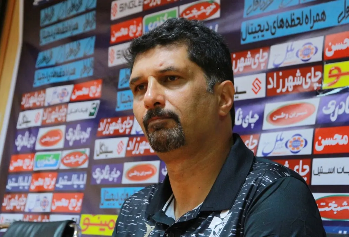 ویدیو: نشست خبری حسینی پیش از بازی با نفت مسجد سلیمان