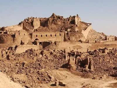 زلزله بم مهندسی کشور را مبهوت کرد/استان کرمان گسل‌های مختلفی دارد