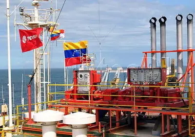 واکنش نفت به تحولات ونزوئلا / بازار نگران نشد