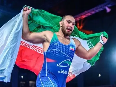 رکوردشکنی تاریخی امیرحسین زارع؛ پایان حسرت 32 ساله برای کسب مدال طلا  در سنگین وزن