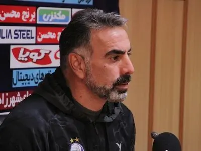 ویدیو: نشست خبری محمود فکری پس از بازی تراکتور