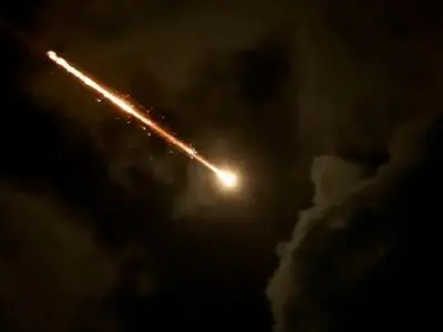 حمله موشکی یمنی‌ها به فلسطین اشغالی / توقف پروازها در فرودگاه بن‌گوریون+ ویدئو