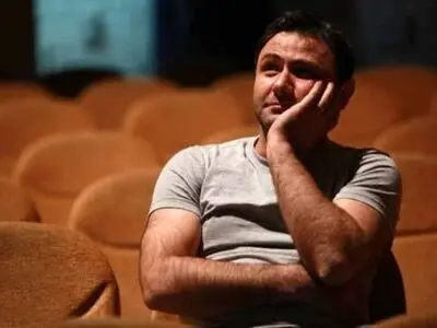 بازیگران قَدَر ما جرات پوشیدن لباس سیاه را ندارند