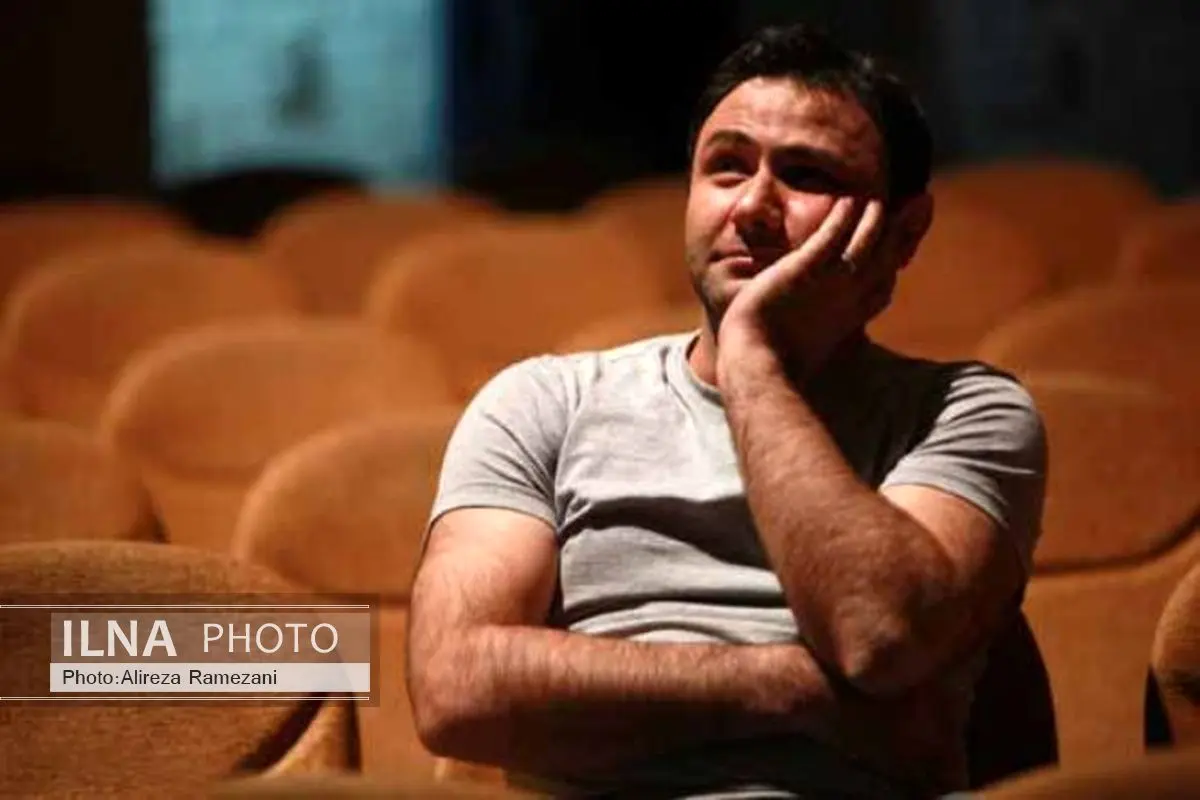 بازیگران قَدَر ما جرات پوشیدن لباس سیاه را ندارند