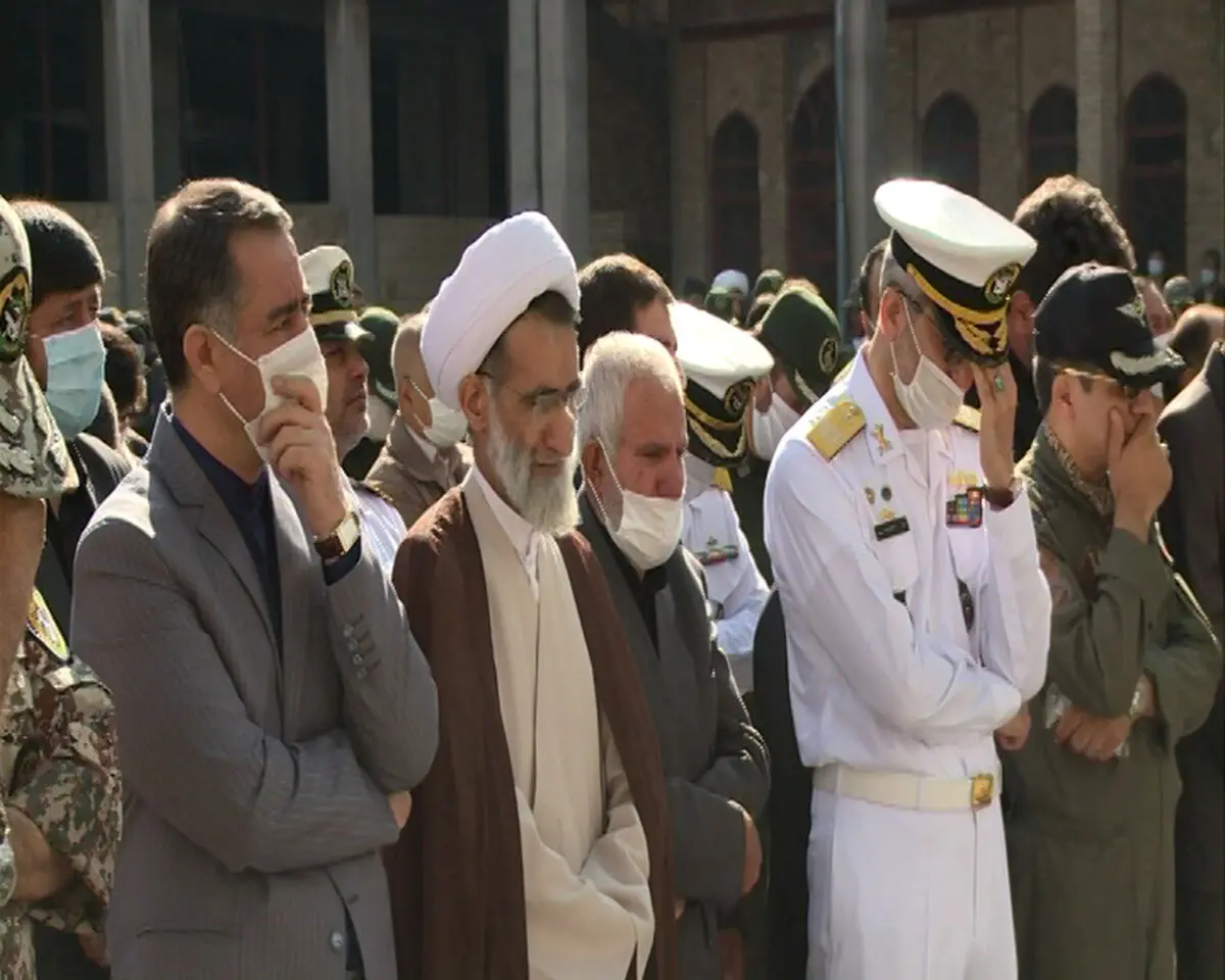 شهدای ناوچه کنارک امروز در شیراز، بوشهر و زاهدان تشییع شدند