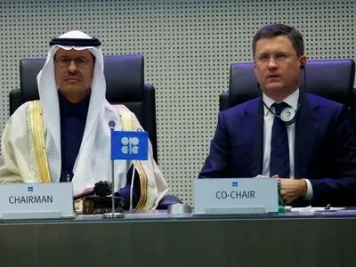 تاکید وزرای نفت روسیه و عربستان بر تعهد به «توافق تاریخی» کاهش تولید