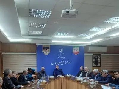 جایگاه موقت فروش بازاریان آسیب دیده فراهم می شود