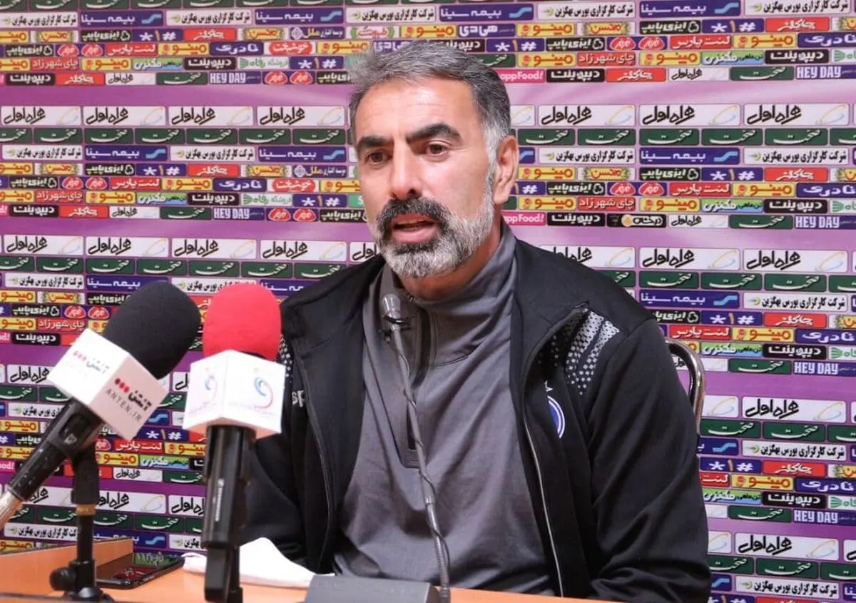 فکری: نمی‎‌توانیم از بازیکنان جذب شده استفاده کنیم / هواداران منتظر نتیجه گرفتن ما هستند
