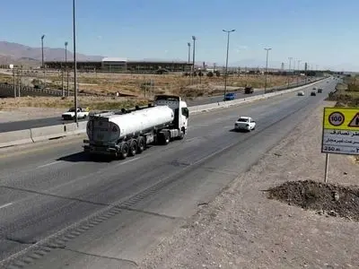 هزار و ۹۸۰ فقره پروانه عبور ترافیکی در محورهای استان قزوین صادر شد