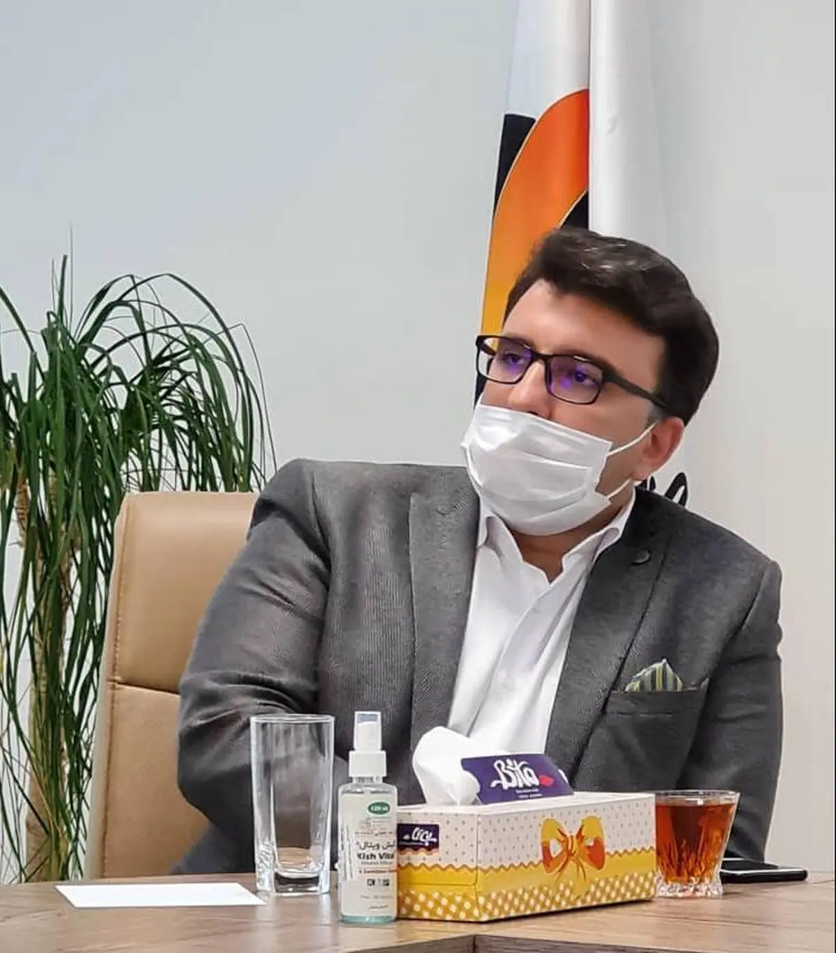 عدم ثبات مدیریتی درکیش چالش بزرگ پیش رو/ اخذ مالیات برارزش افزوده در مناطق آزاد نقض توصیه‌های دینی ما است
