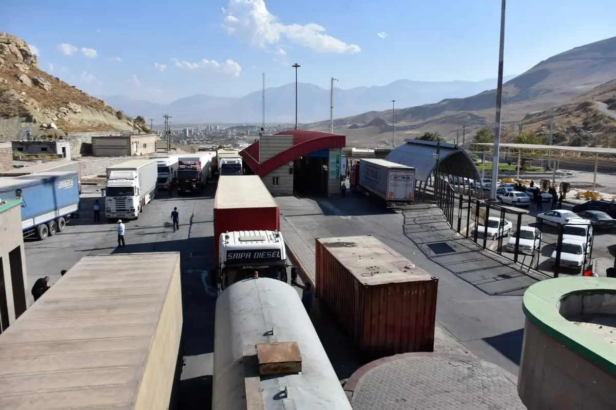 صادرات بیش از یک میلیارد دلار کالا از گمرکات آذربایجان غربی به اقلیم کردستان