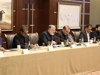 محافظ أذربیجان "یغمز" أعداء إیران وکردستان: علاقاتنا "لا تنفصم" وتتوسع