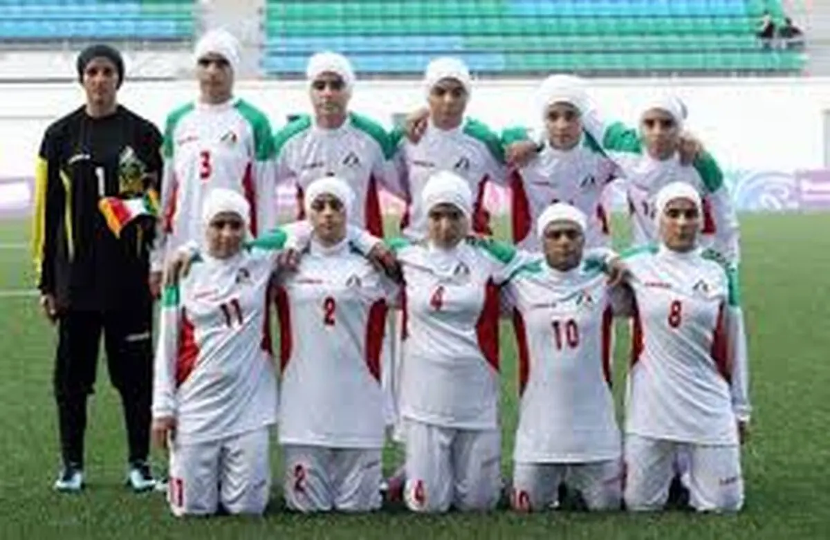  با تمام توان برای دفاع از فوتبال  زنان کرمانشاه تلاش می‌کنیم  