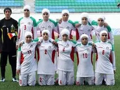  با تمام توان برای دفاع از فوتبال  زنان کرمانشاه تلاش می‌کنیم  