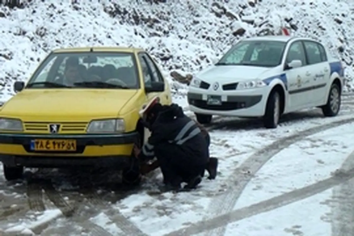 انسداد کلیه محورهای ورودی گلستان به سمنان