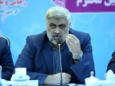 بانک‌های قم حق ندارند  واحدهای تولیدی را تعطیل کنند