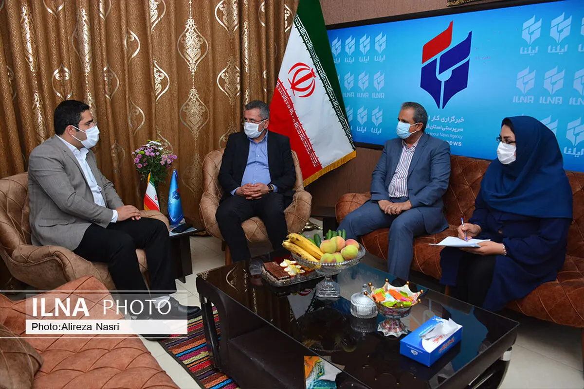 حضور شجاعانه خبرنگار ایلنا در جمع بیماران کرونایی تداعی‌گر دوران جنگ بود+ فیلم