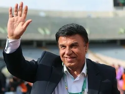 مظلومی: گزینه حضور در استقلال ما را بازی می‌دهد