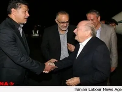 دیدار مخفیانه پرسپولیسی‌ها‬ با رئیس فیفا
