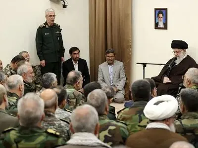 Supreme Leader met with commanders of the armed forces
