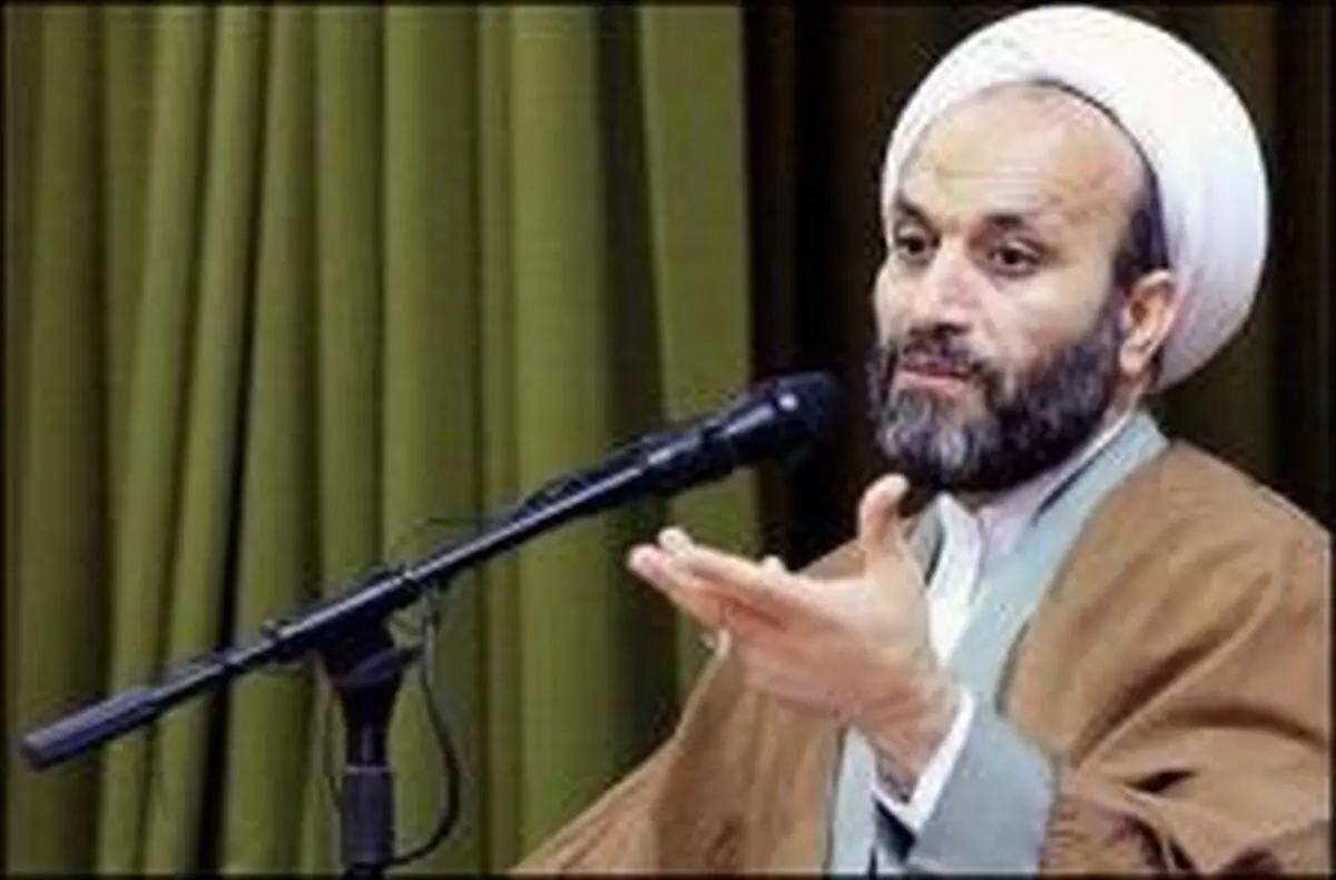 انقلاب اسلامی یک انقلاب فرهنگی و نشات گرفته از نهضت عاشوراست