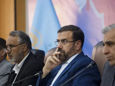 مشکلات و اعتراضات صنفی کامیوندارن باید حل شود