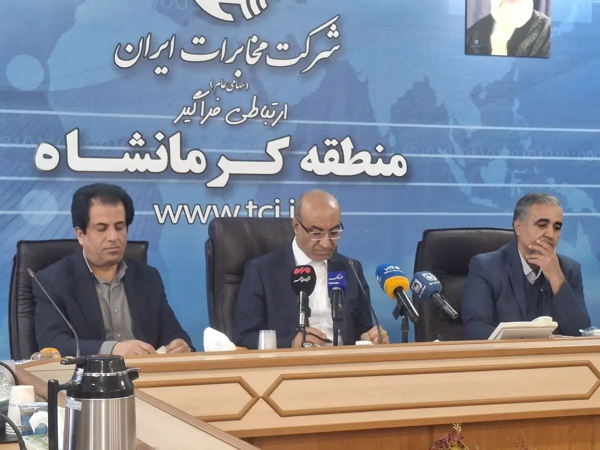 فیبر نوری شاهراه توسعه دیجیتال غرب کشور است
