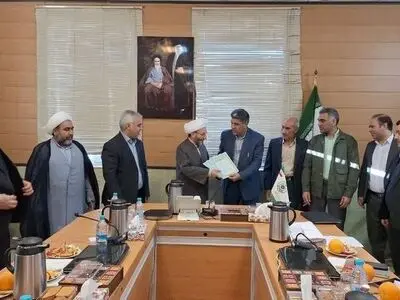 رونمایی از سند مالکیت ۲ هزار و ۳۱۱ هکتار از موقوفات کرمان و ماهان 