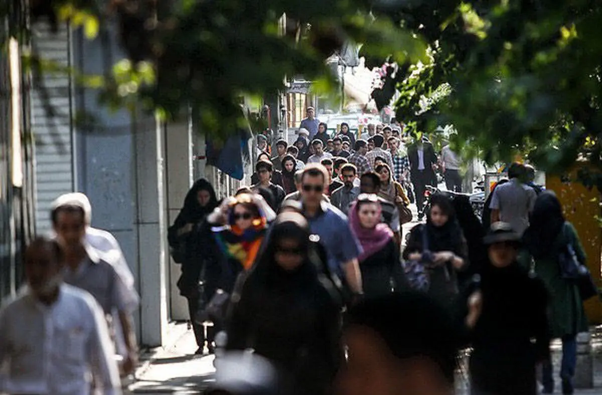 هر کیلومتر مربع تهران، ۱۰۰۰ نفر جمعیت دارد؛ کشور ۴۶ نفر