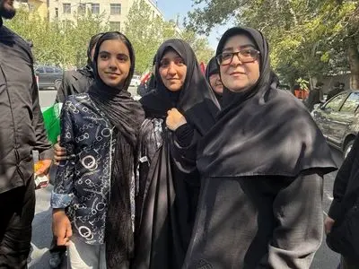 بازدید معاون رئیس‌جمهور از اورژانس و محل اسکان موقت بانوان در مراسم تشییع پیکر رهبر شهید انقلاب