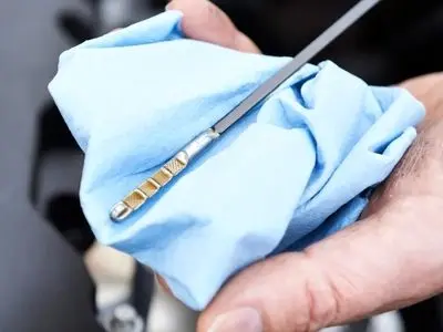 اشتباهات رایج در اندازه گیری روغن موتور خودرو