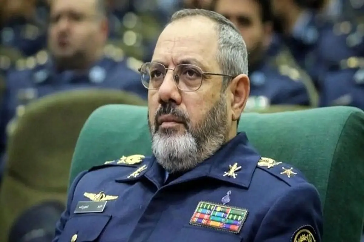 وزیر دفاع عازم چین شد