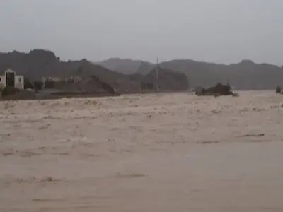 مسدود شدن راه‌های ارتباطی بیش از ۱۰۰ روستای دشتیاری چابهار/ بخشدار: به امداد رسانی هوایی نیازمندیم